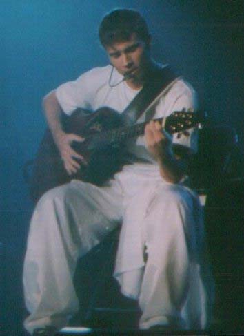 brian22.jpg (22208 bytes)