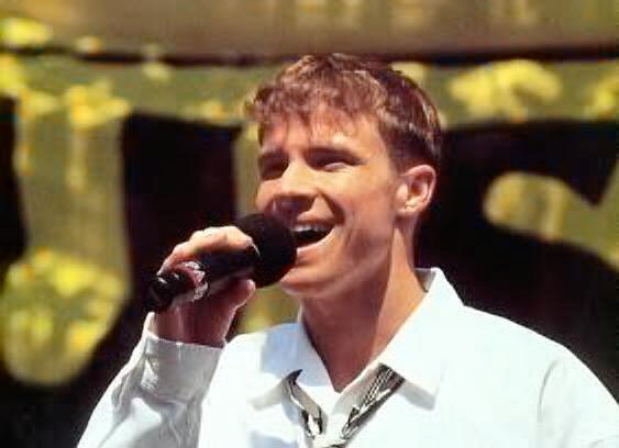 brian23.jpg (42943 bytes)