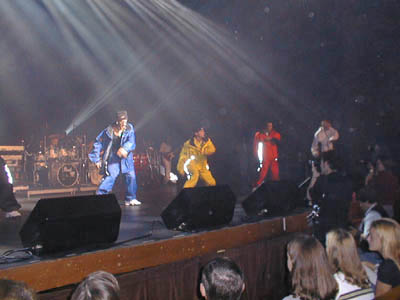 group13.jpg (25588 bytes)